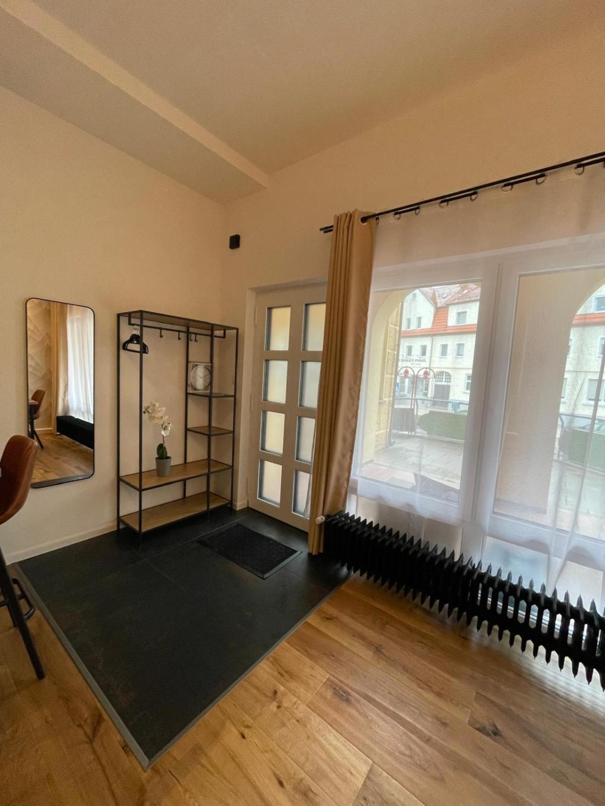 Ferienwohnung Schulerhaus Stetten am Kalten Markt Luaran gambar